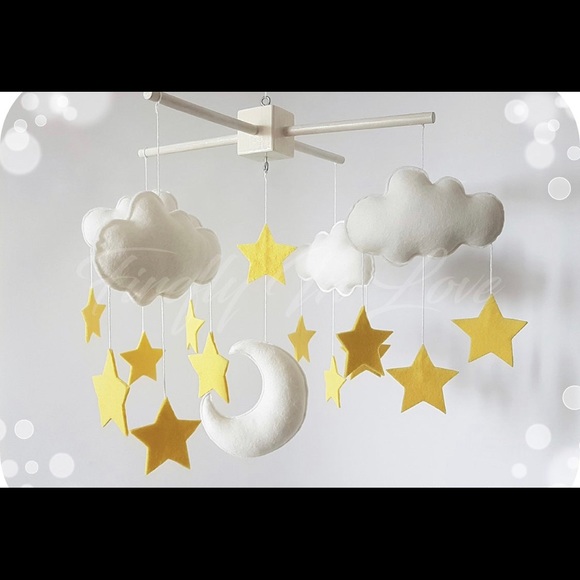 Moon and Stars crib mobile - Picture 1 of 3